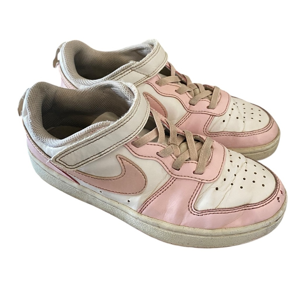 Nike Court Borough Low 2 sneakers white pink colorway Girls Kids trainers sz 2.5